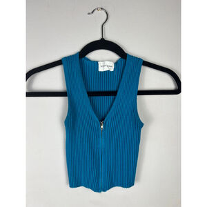 Victoria + Sophia Blue Ribbed Zip Front Knit Vest S/M